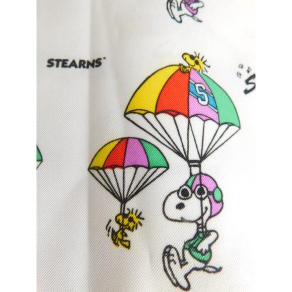 Stearns Peanuts Snoopy Woodstock Fabric - Picture 1 of 9